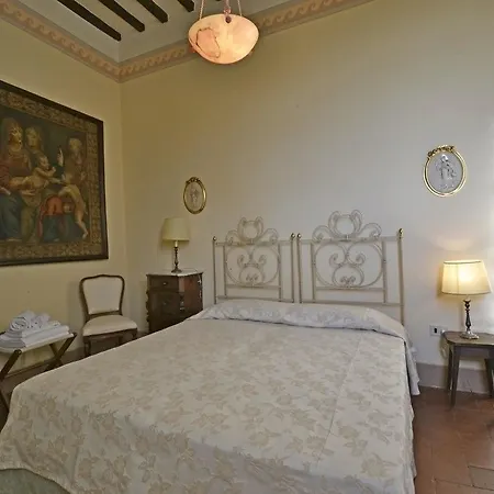 Santa Maria Nuova 9 8 Holiday House No. 1 Hotel *