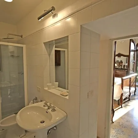 Hotel Santa Maria Nuova 9 8 Holiday House No. 1 *